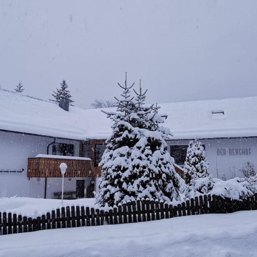 - Der Berghof Pensjonat 3*